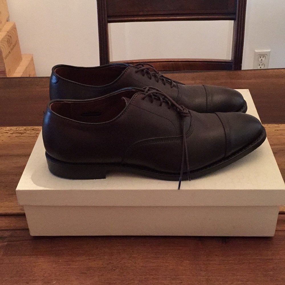 Allen Edmonds “Park Avenue” size 8 D